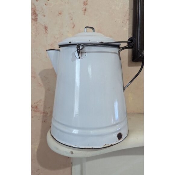 Vintage Large White & Black Enamelware Porcelain Cowboy Kettle Coffee Pot Farmho - Picture 4 of 11